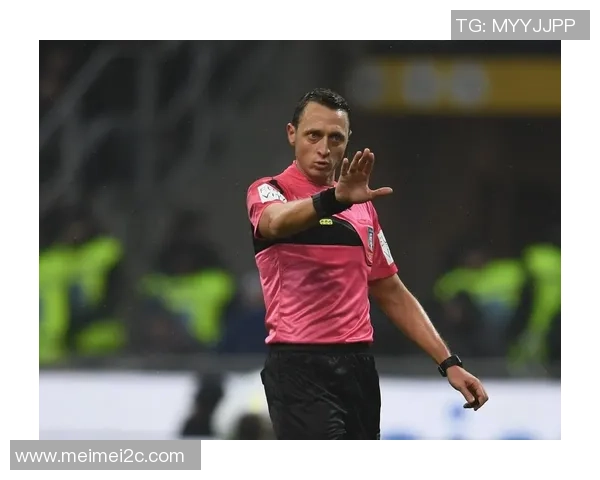 拉普拉塔反对阿足协新规，背身列队迎候“联赛冠军”罗萨里奥